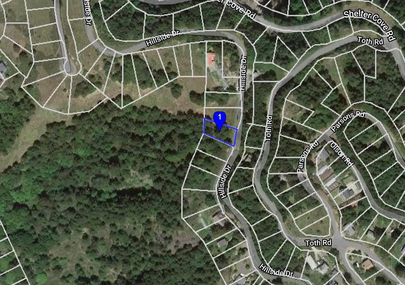 450 Hillside Dr photo 1