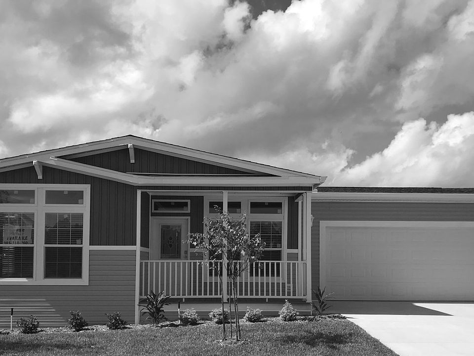 1st image of 2380 Chretien Dr #Za2zpu