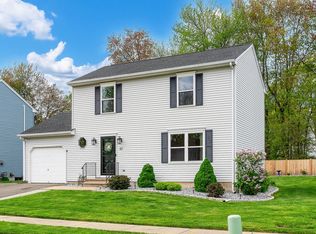 87 Spruce St, Wethersfield, CT 06109