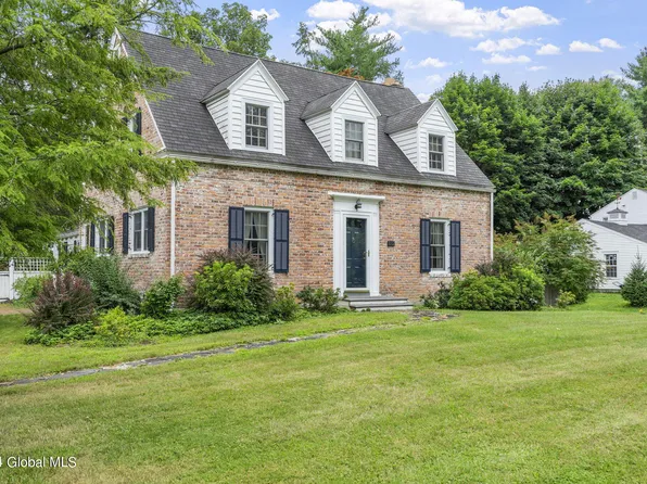 1602 New Scotland Road, Slingerlands, NY 12159