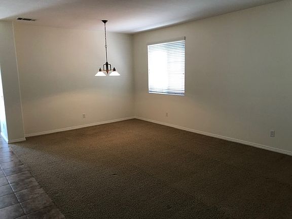 3rd image of 26253 Emily Pl