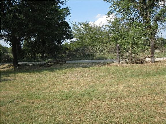 4th image of 2386 County Road 122