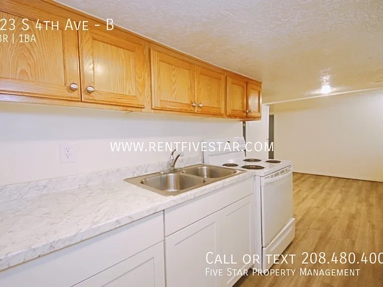 823 S 4th Ave #B — Photo 4