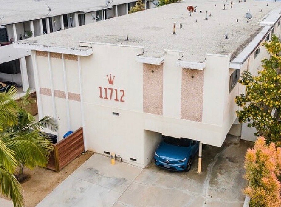 1st image of 11712 Kiowa Ave APT 6