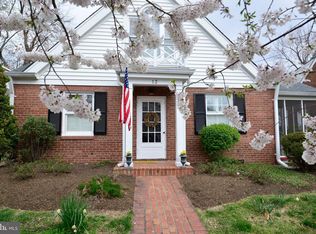13 W Howell Ave, Alexandria, VA 22301
