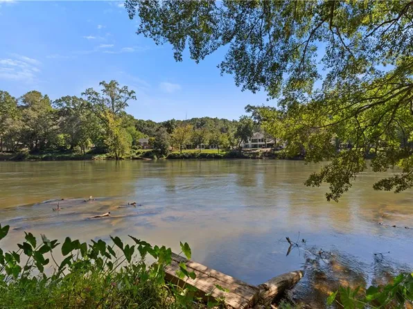 4078 Columns Dr SE, Marietta, GA 30067