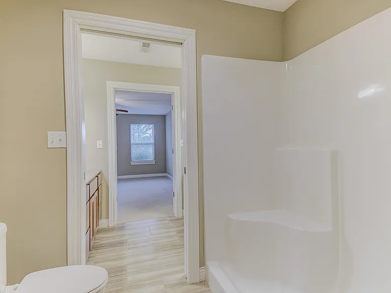 108 Corcoran Dr — Photo 17