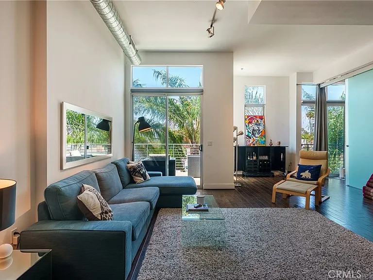 13320 Beach Ave #301 — Photo 7