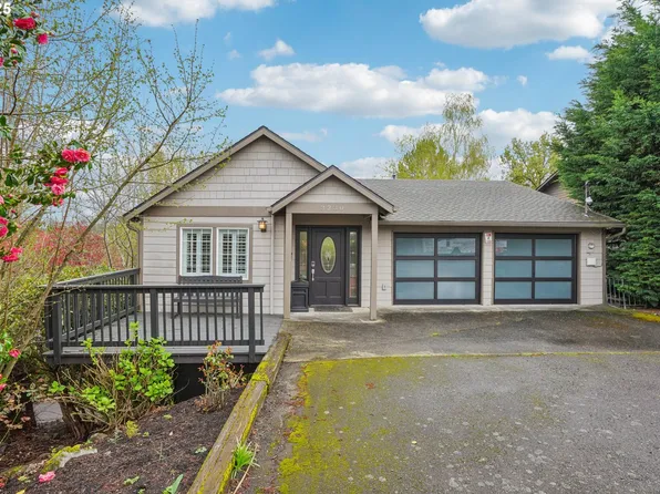 3230 SW Dolph Ct, Portland, OR 97219