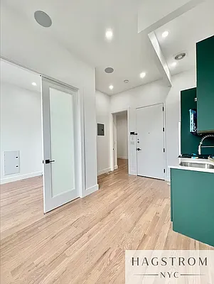 Rented by Hagstrom Management Inc | media 9