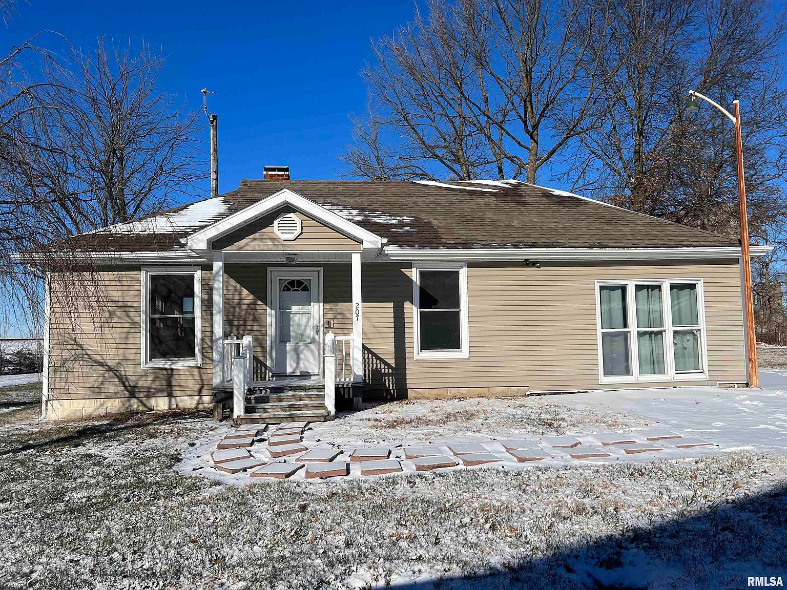 207 W Alley D St, Murrayville, IL 62668 MLS CA1026895 Zillow