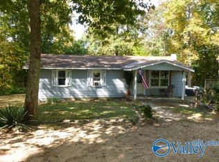 223 Winkles Rd, Grant, AL 35747