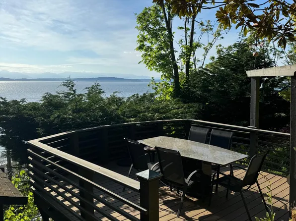 4905 SW Othello St APT C, Seattle, WA 98136