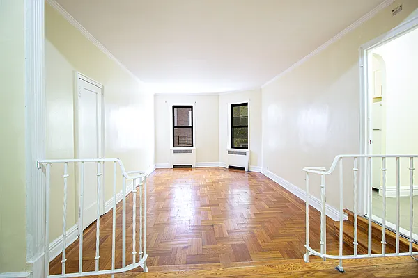 Sold by Compass | media 1