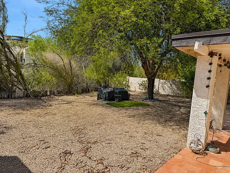 7706 N Dreamy Draw Dr — Photo 13