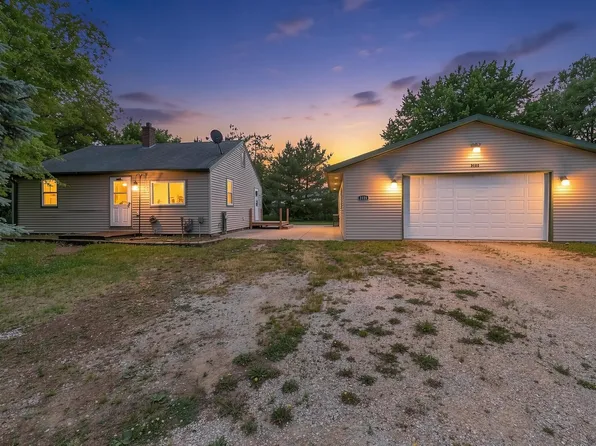 3125 Breezewood Ln, Neenah, WI 54956