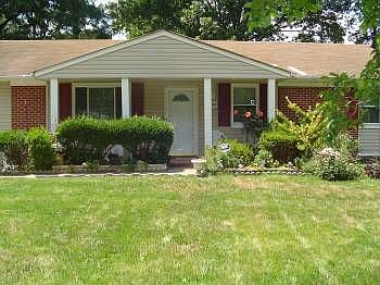 1st image of 3704 Kenny Ln