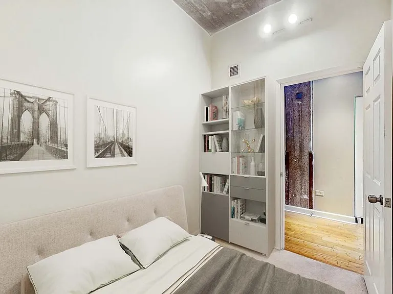 1550 S Blue Island Ave #1118 — Photo 11