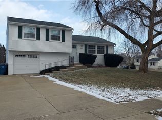 6850 Chaffee Ct, Derby, NY 14047