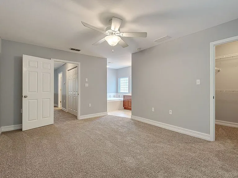 1505 Crescent Hills Dr — Photo 15