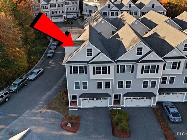 66 Compass Poin #66, North Andover, MA 01845