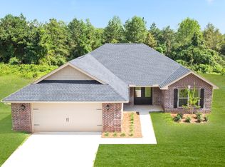 49 Summit View Dr, McHenry, MS 39561