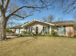 2904 Whiteway Dr, Austin, TX 78757