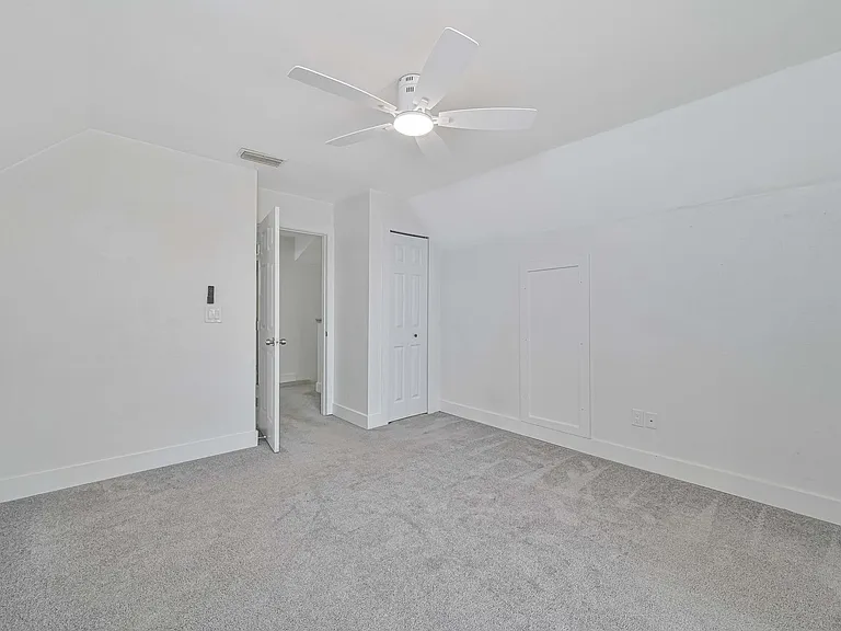 17337 Phlox Dr — Photo 25