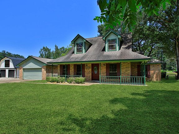 4th image of 31610 Debbi Ln