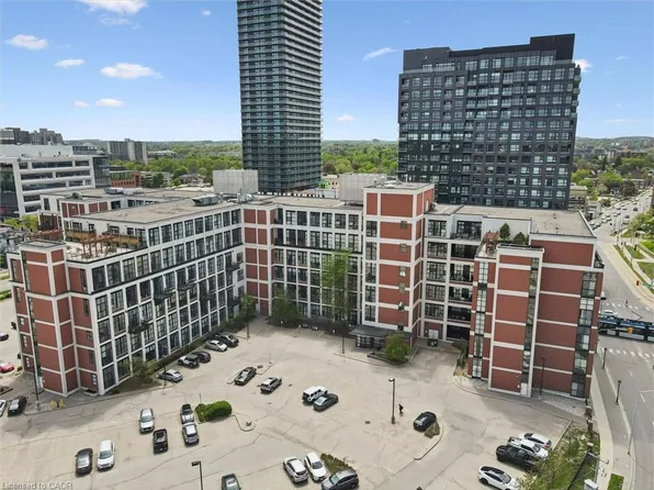 410 King St W #218, Kitchener, ON N2G 1C3