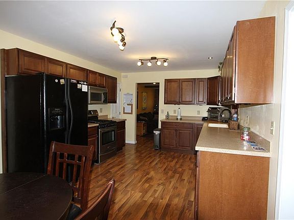 5th image of 2110 Osman Ln