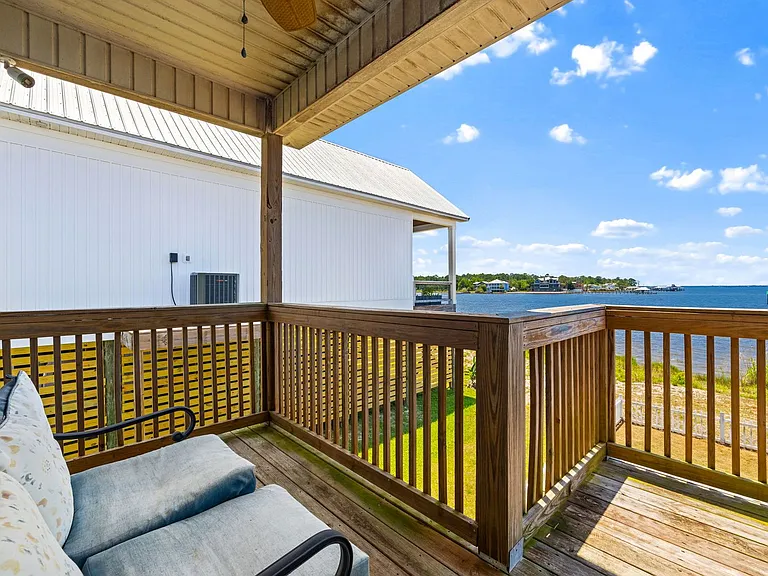 486 Beatrice Point Rd — Photo 27