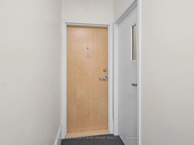 135 Concord St S #3 — Photo 9