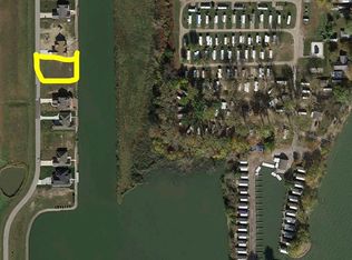 2377 S Harbor Bay Dr, Port Clinton, OH 43452