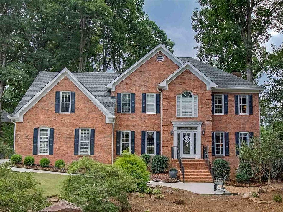 1st image of 2712 Thatcher Ct