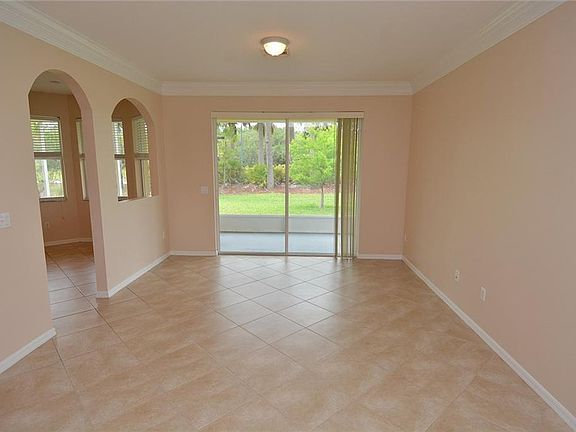 3rd image of 10147 SW Brookgreen Dr
