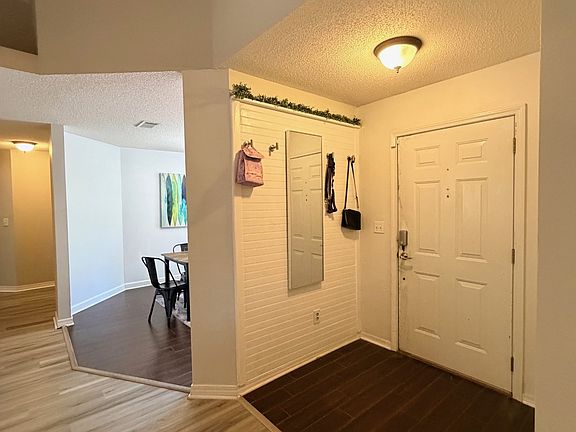 2nd image of 205 Villacrest Dr