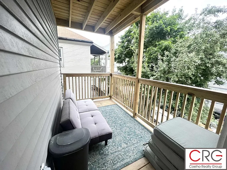 14 Vermont Ave #3 — Photo 34