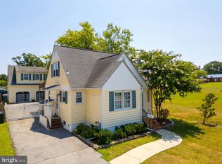 927 Mace Ave, Essex, MD 21221