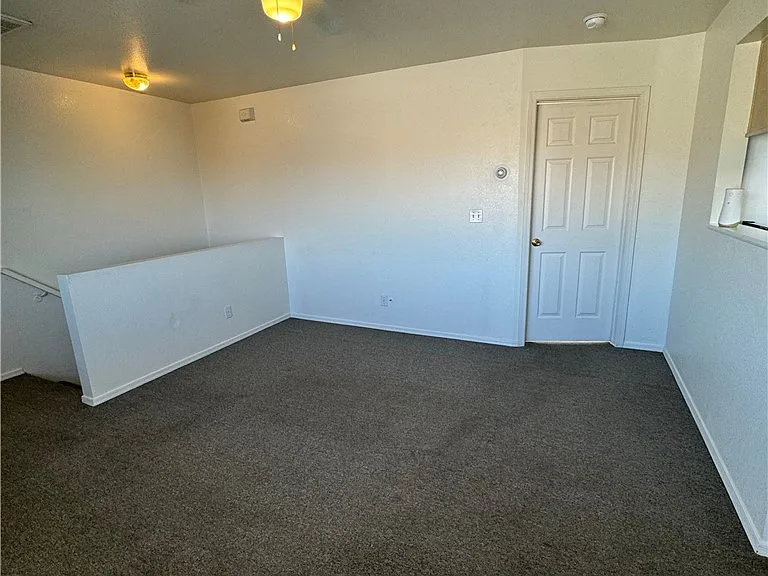 331 Phyllis Dr #2 — Photo 11