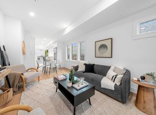 2528 McGill St, Vancouver, BC