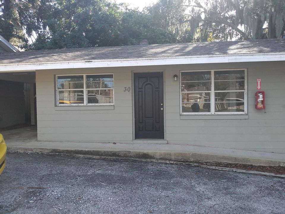 1st image of 30 W Herrick Dr