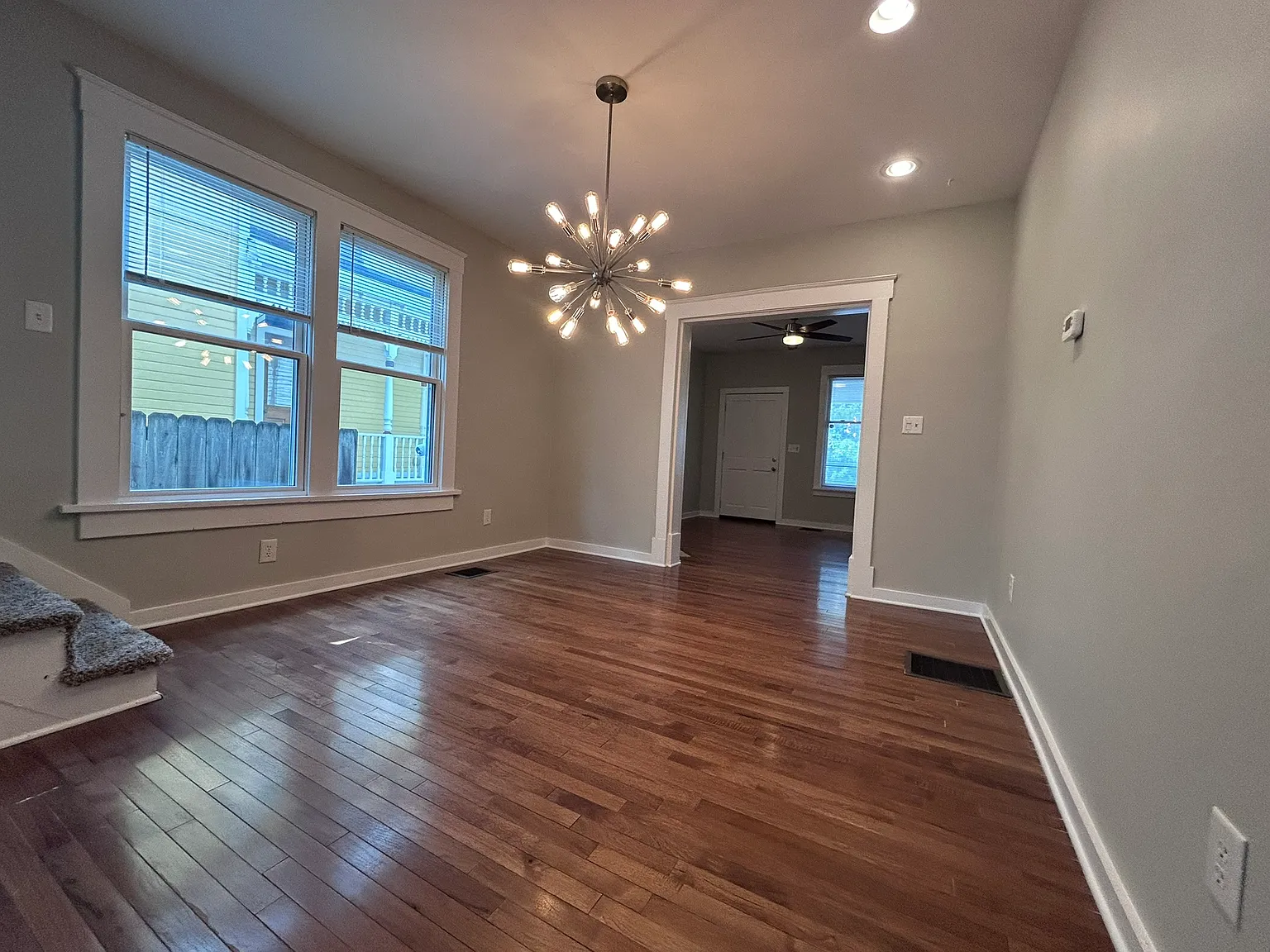 2 bed, 900 sqft, $1,725 — Photo 4