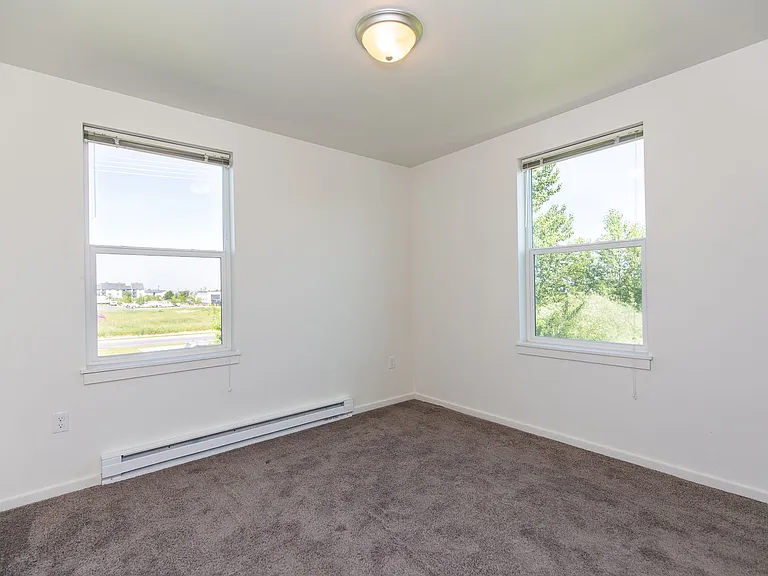 Cottonwood Corner Apartments — Photo 62