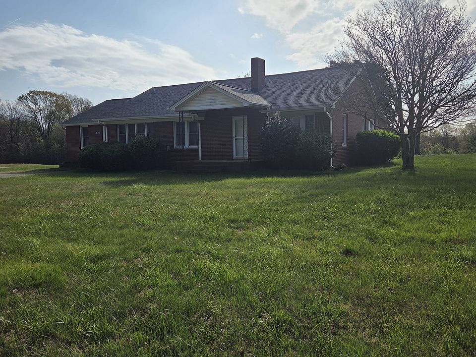 1st image of 1913 Ellisboro Rd