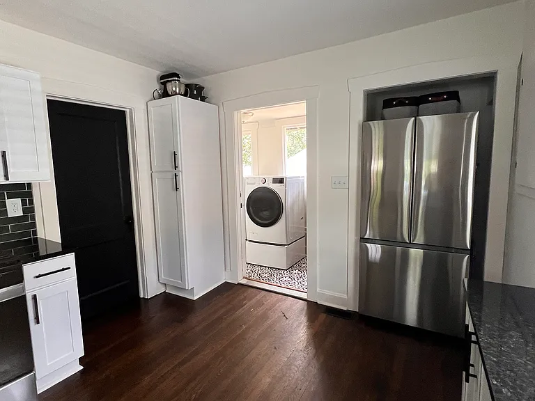 1217 E 22nd Ave — Photo 8