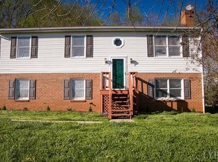 305 Cresthaven Ter, Evington, VA 24550