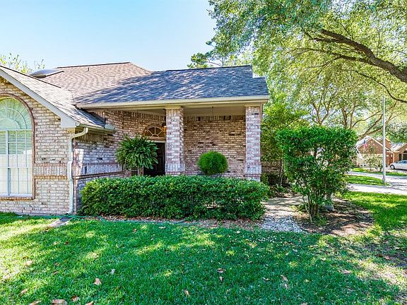4th image of 19111 Kelly Oaks Ct