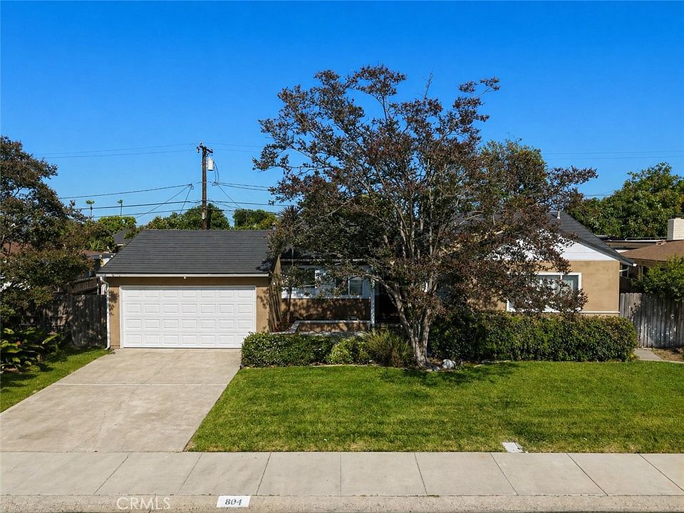 1st image of 824 N Redondo Dr E #E