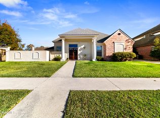 107 Loyola Ave, Lafayette, LA 70503